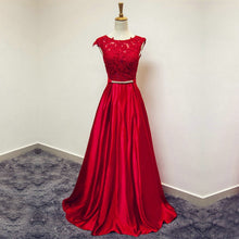 Elegant Floor-length Evening Party Gown