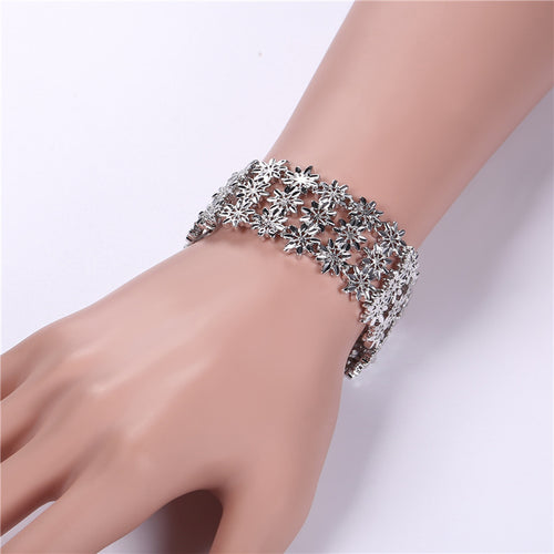 Exquisite 3 Layered Flower Bangle Gold/Silver Color