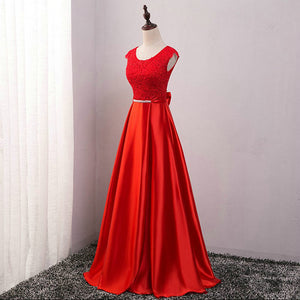 Elegant Floor-length Evening Party Gown